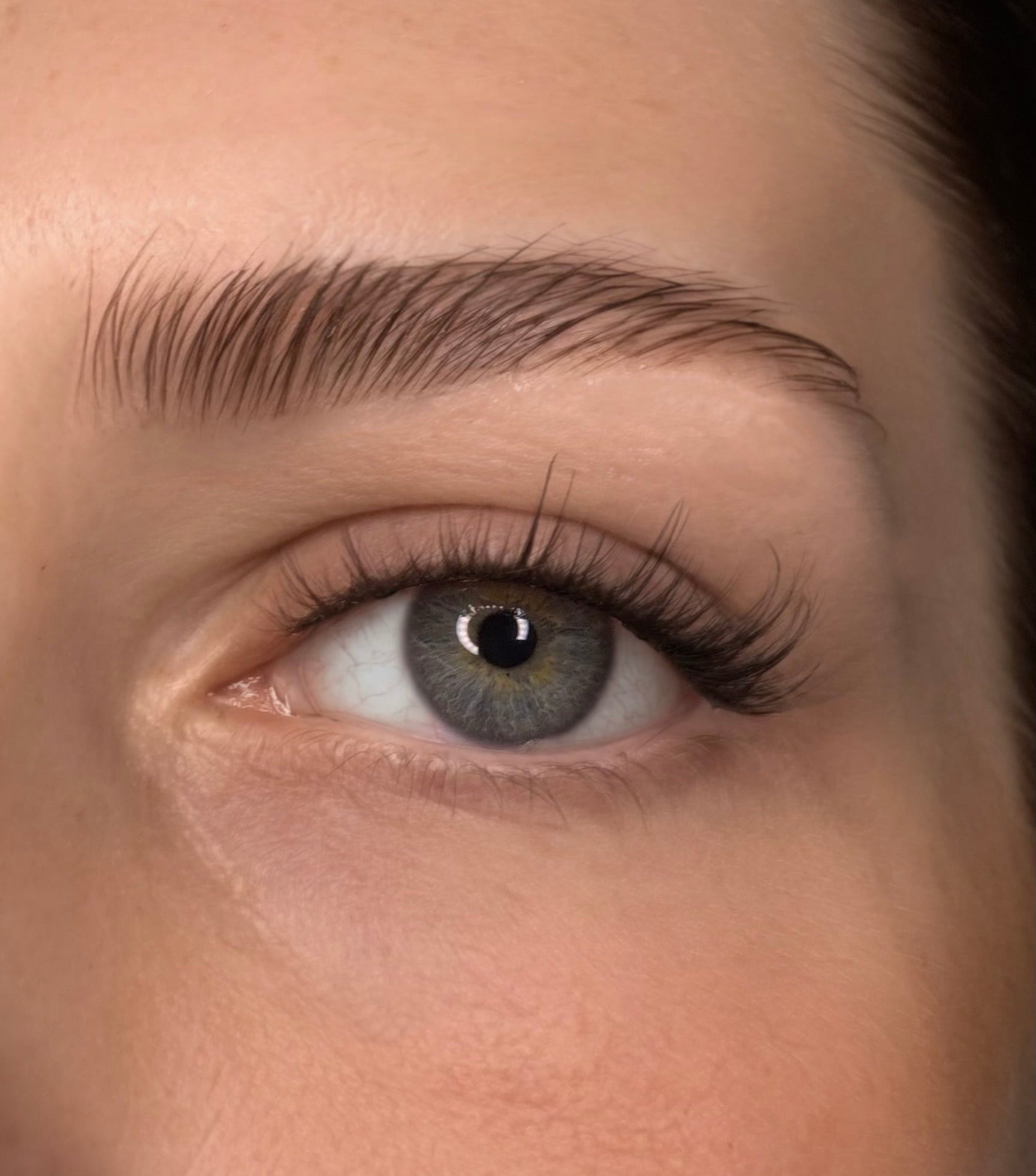 UNHOLY PRE-GLUED CLUSTER LASHES