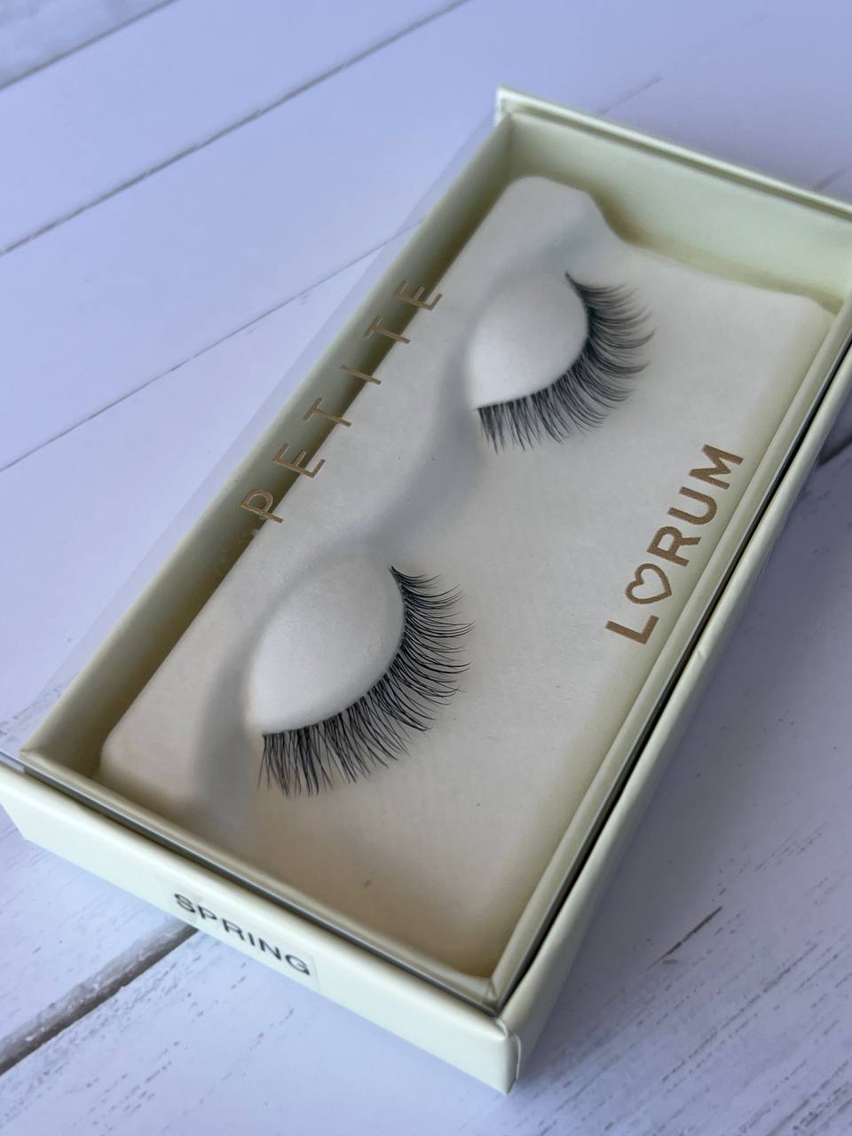 SPRING LASHES